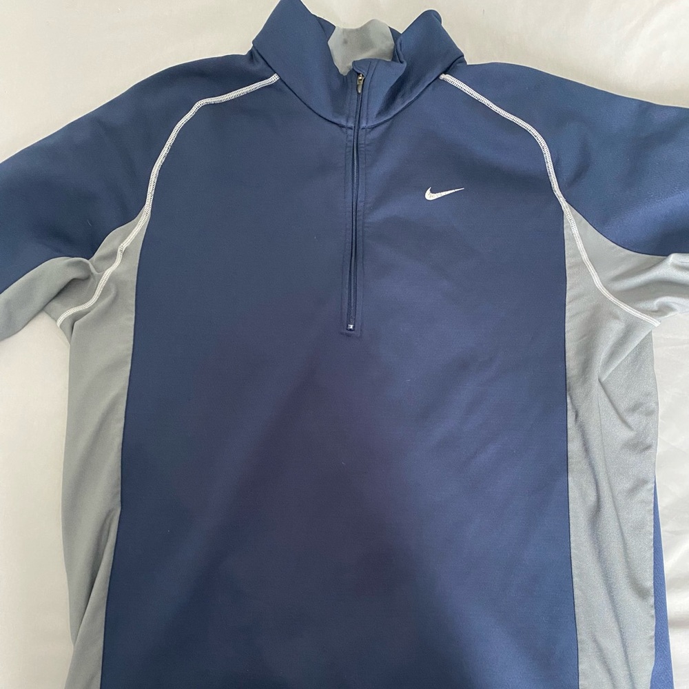 Nike Sweater